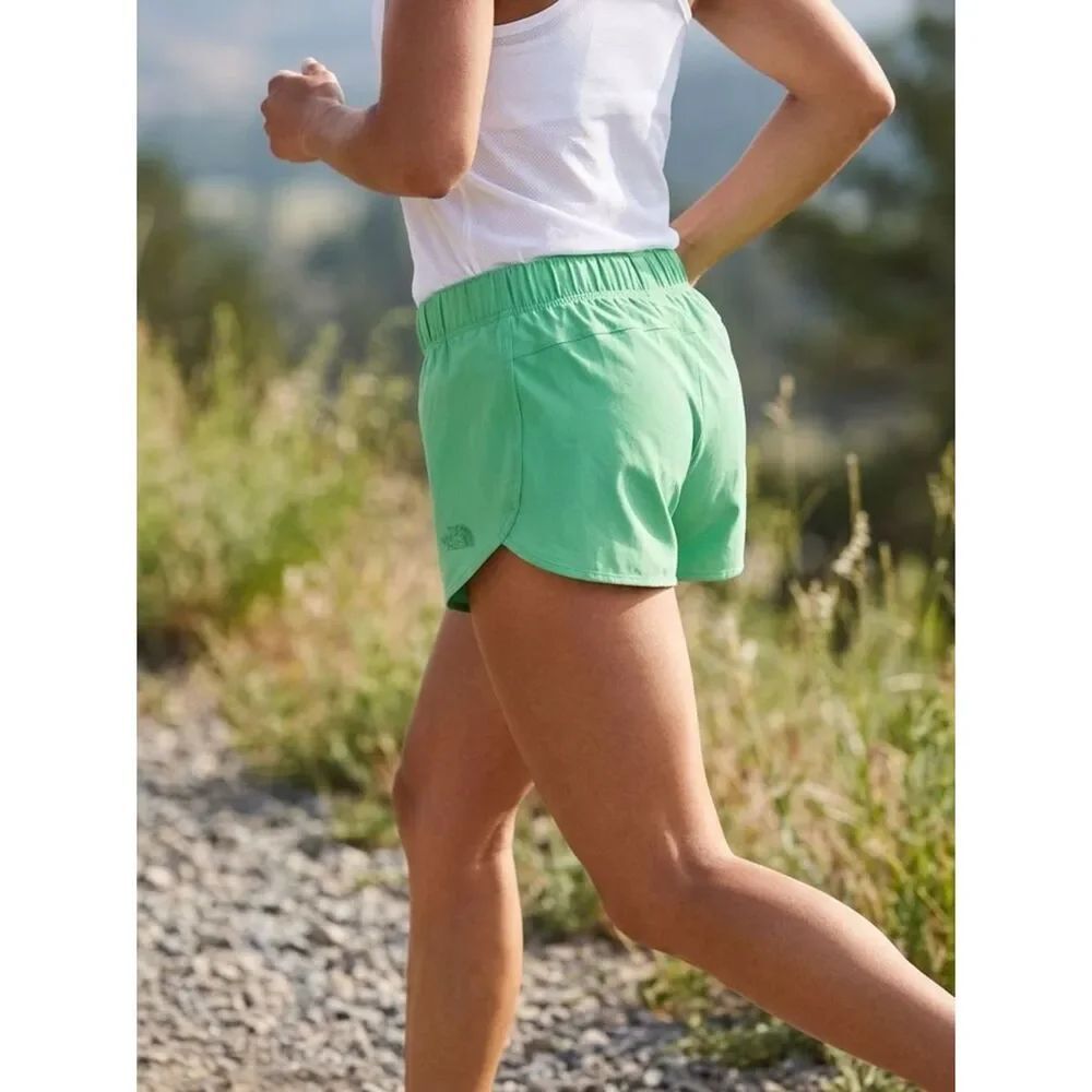 The North Face Women’s Green Athletic Shorts Lightweight Quick-Dry Size Large